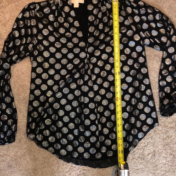 MICHAEL KORS Optic Foil Inverted-Pleat Top, Black Silver Blouse, Sz Small MP $98 - Picture 12 of 12